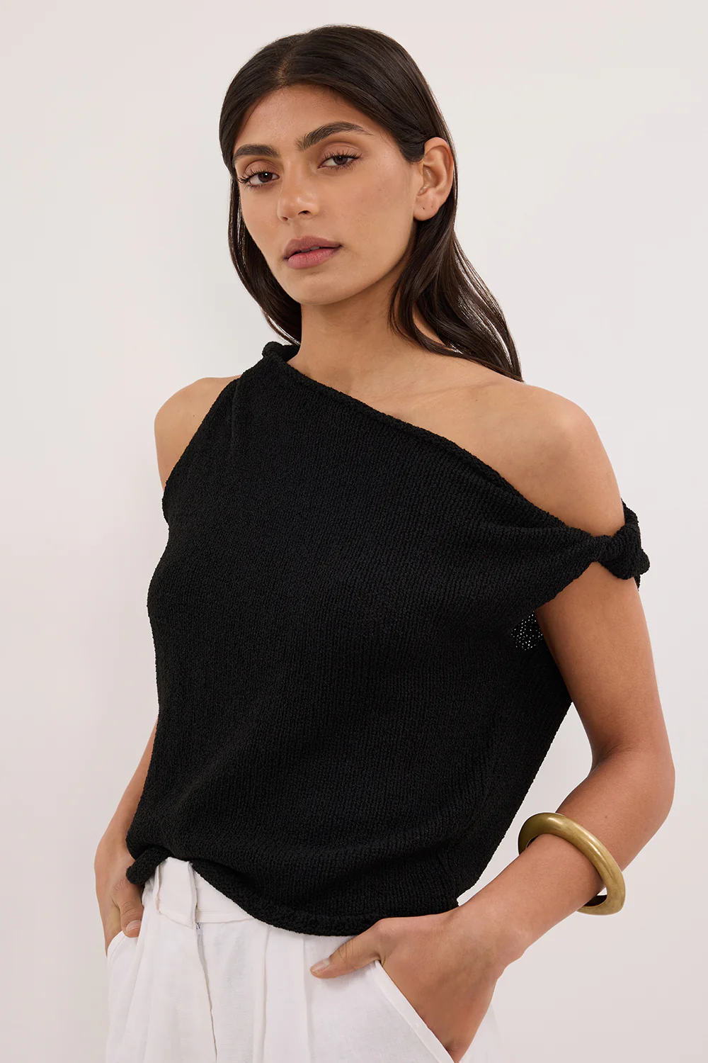 KARA BLACK ASYM KNIT TOP - Gamepaces