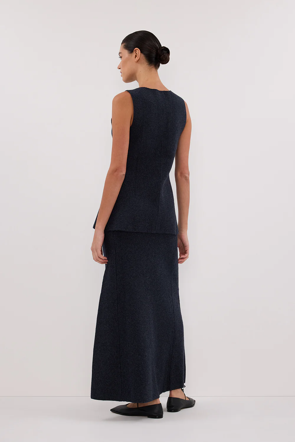 AVA INK LONGINE KNIT VEST - Gamepaces