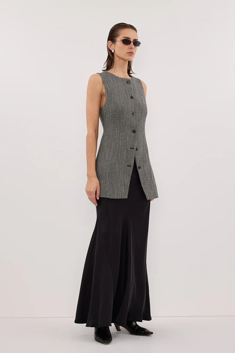 MANHATTAN CHARCOAL TWEED TUNIC VEST - Gamepaces