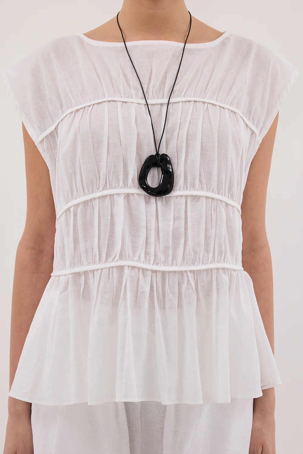 FLYNN WHITE LINEN BLEND TIERED TOP - Gamepaces