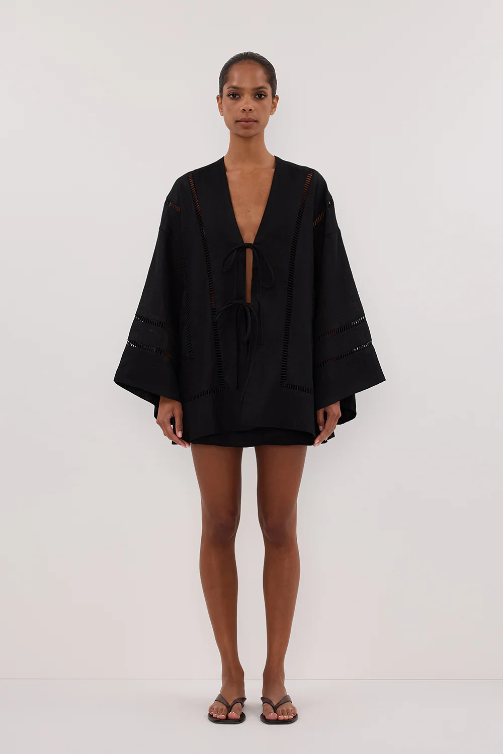 LINDSAY BLACK LINEN KIMONO TOP - Gamepaces