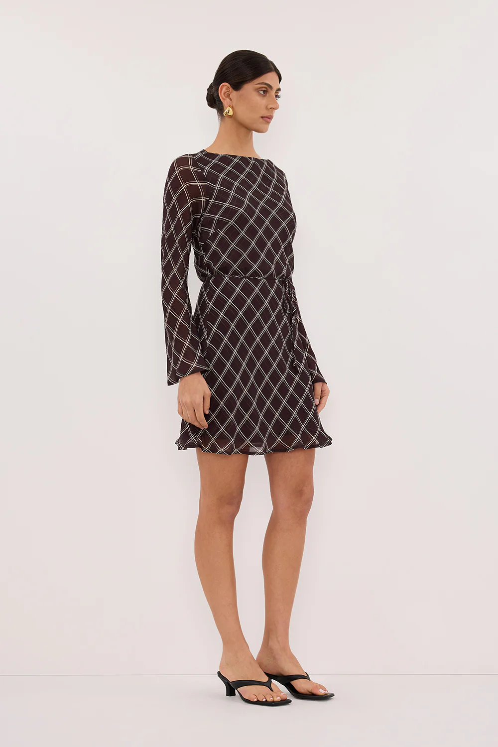 ARLINGTON CHOC LONG SLEEVE BOAT NECK MINI DRESS - Gamepaces