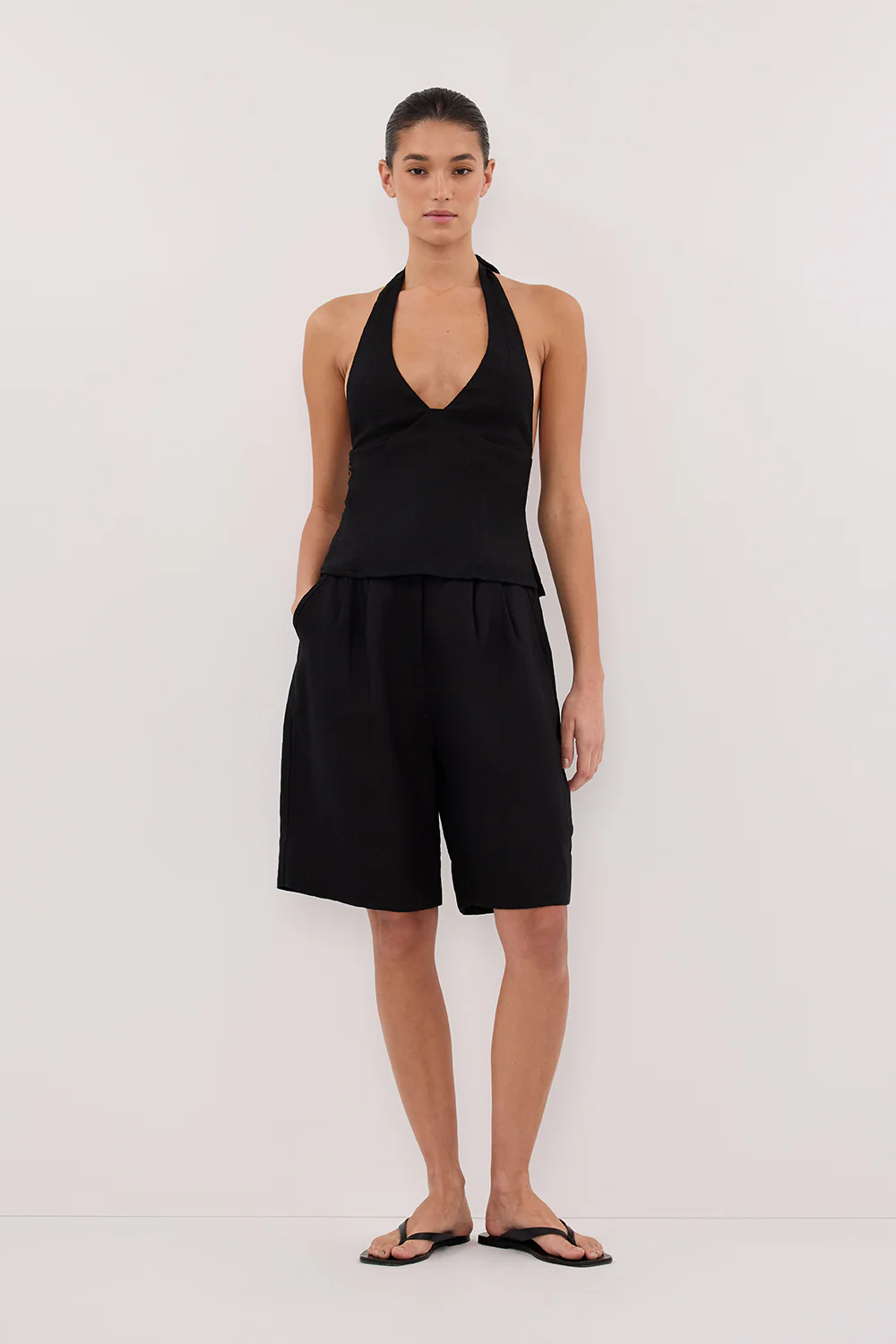 AUDREY BLACK LINEN HALTER TOP - Gamepaces