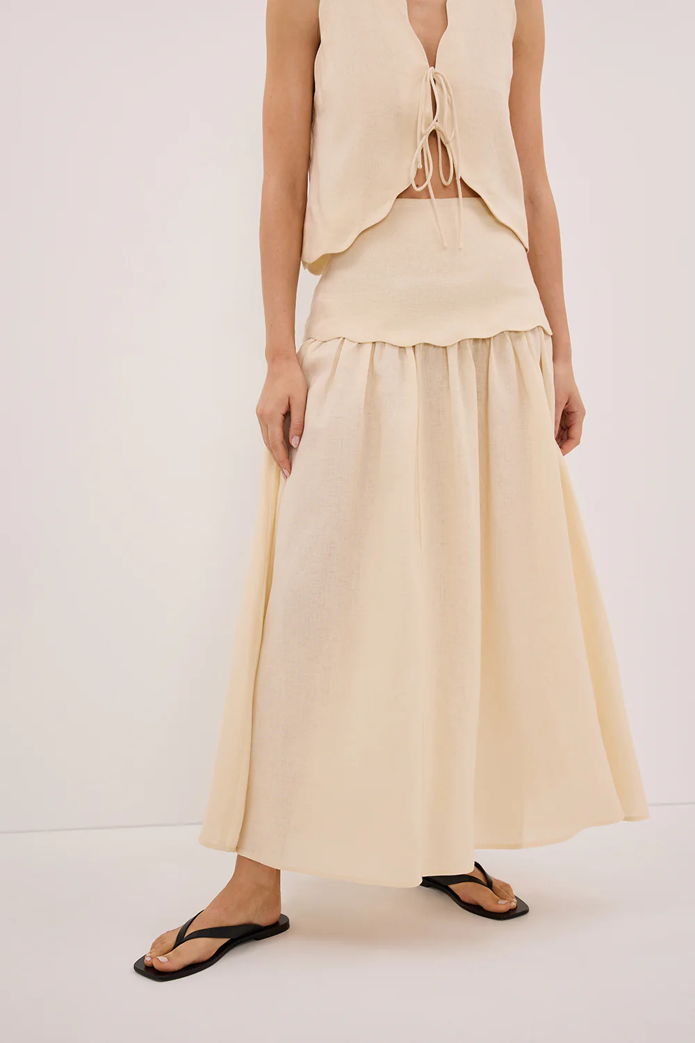LELA SANDSTONE LINEN MIDI SKIRT - Gamepaces