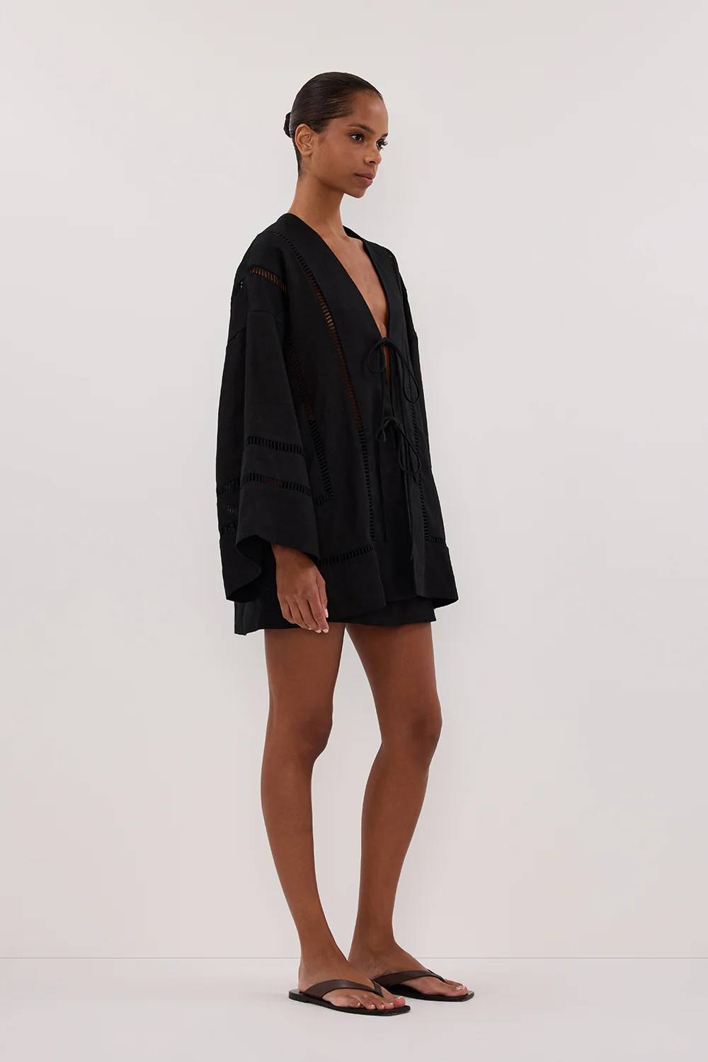 LINDSAY BLACK LINEN KIMONO TOP - Gamepaces