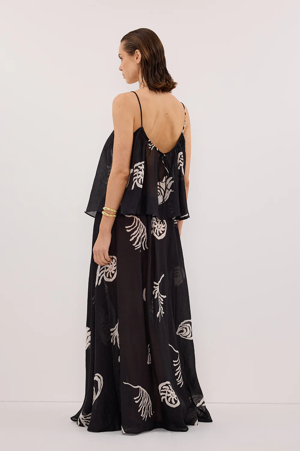 POSITANO BLACK SLEEVELESS RAMIE TOP - Gamepaces