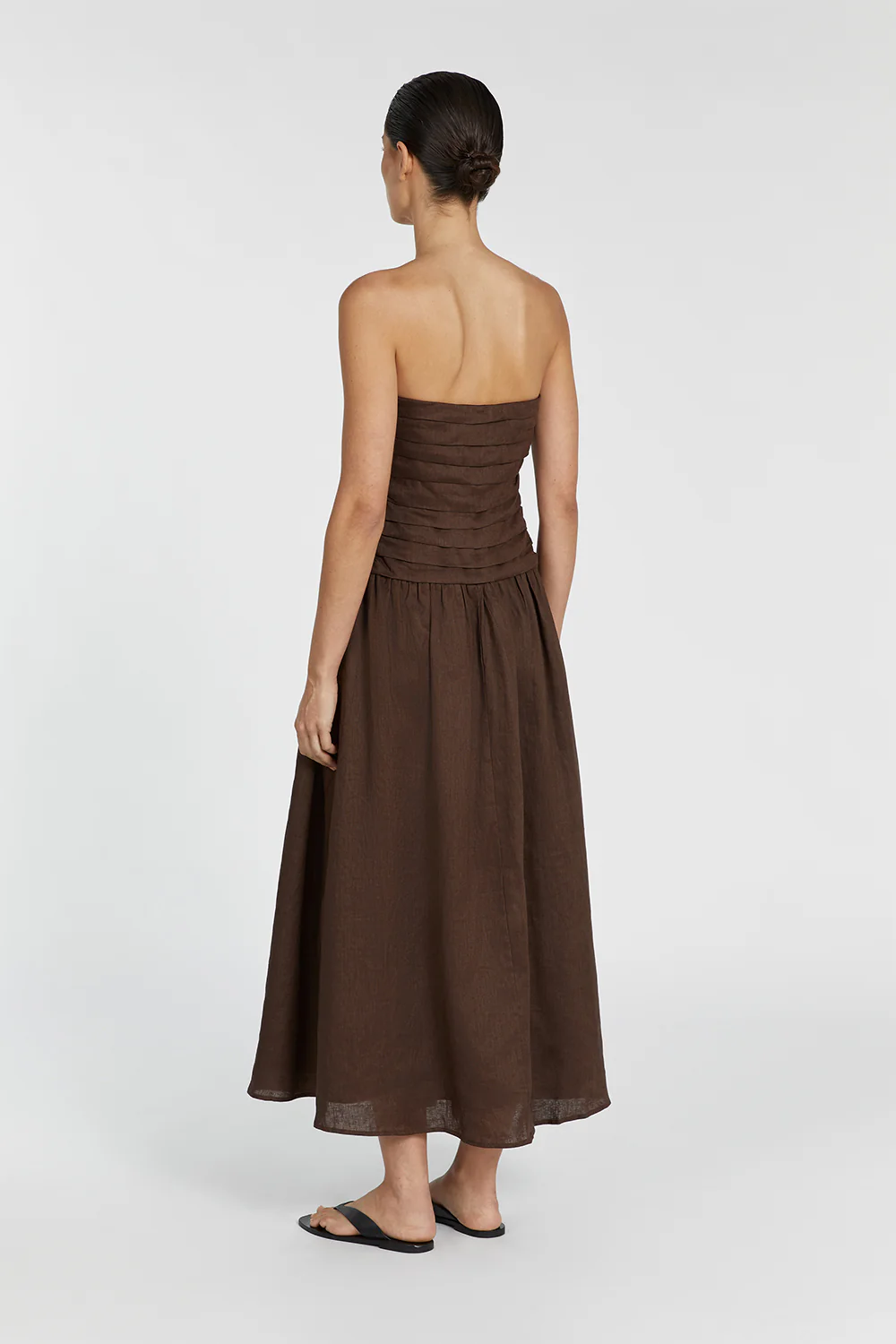 CATANIA BITTER CHOC LINEN STRAPLESS MIDI DRESS - Gamepaces