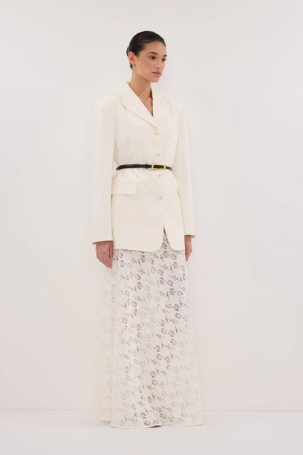 LIV CREAM BOYFRIEND BLAZER - Gamepaces