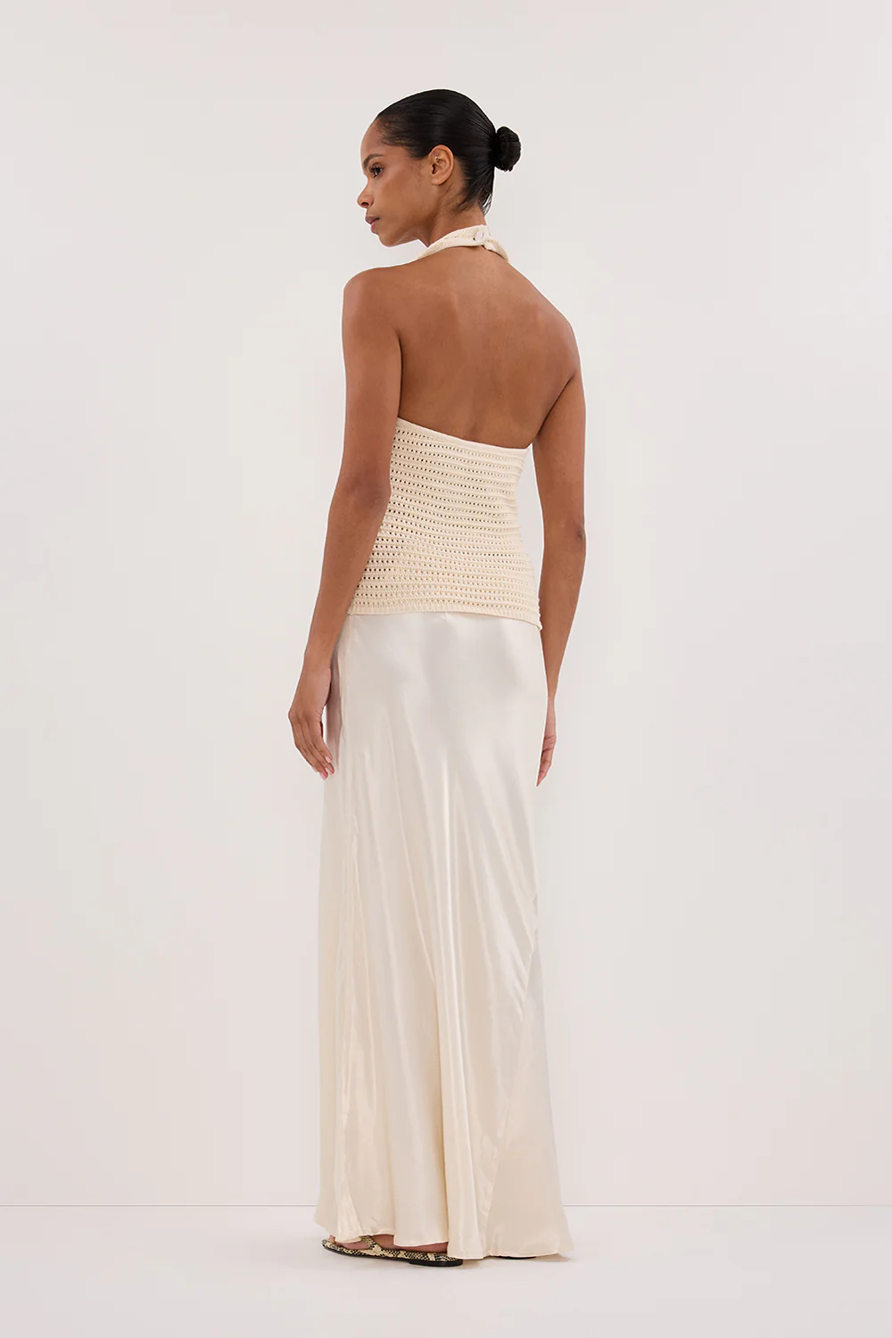 GINA CREAM HALTER CROCHET TOP - Gamepaces