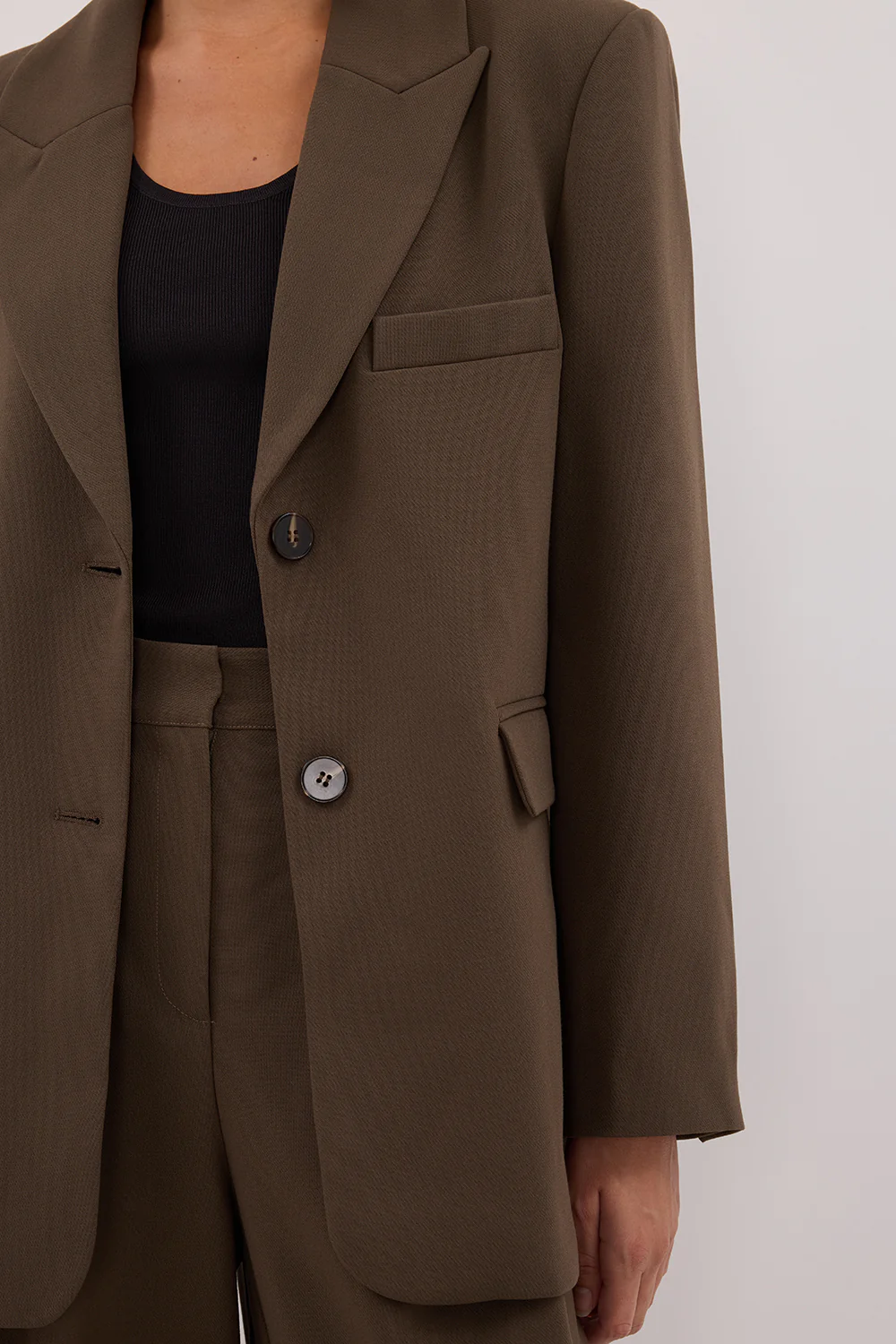 REN CLOVER BOYFRIEND BLAZER - Gamepaces