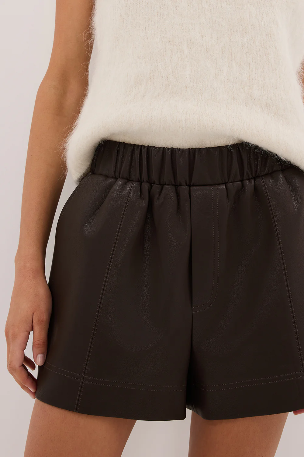 MONTY CHOC FAUX LEATHER SHORT - Gamepaces