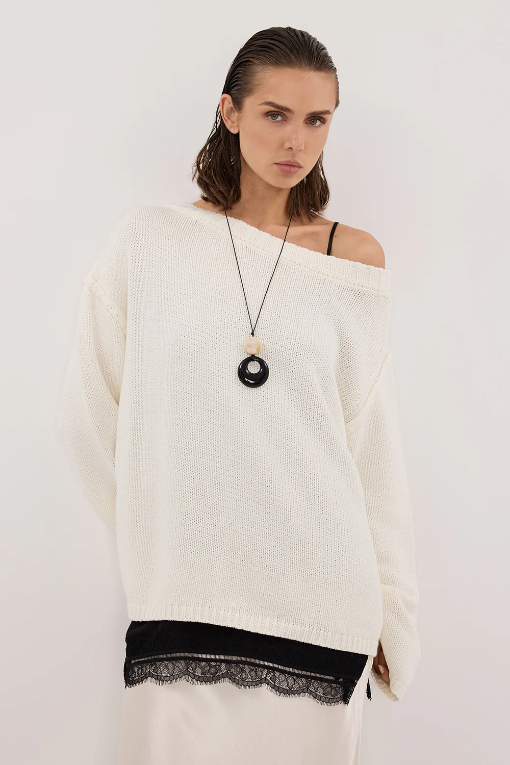 LEISLE CREAM ASYM KNIT JUMPER - Gamepaces