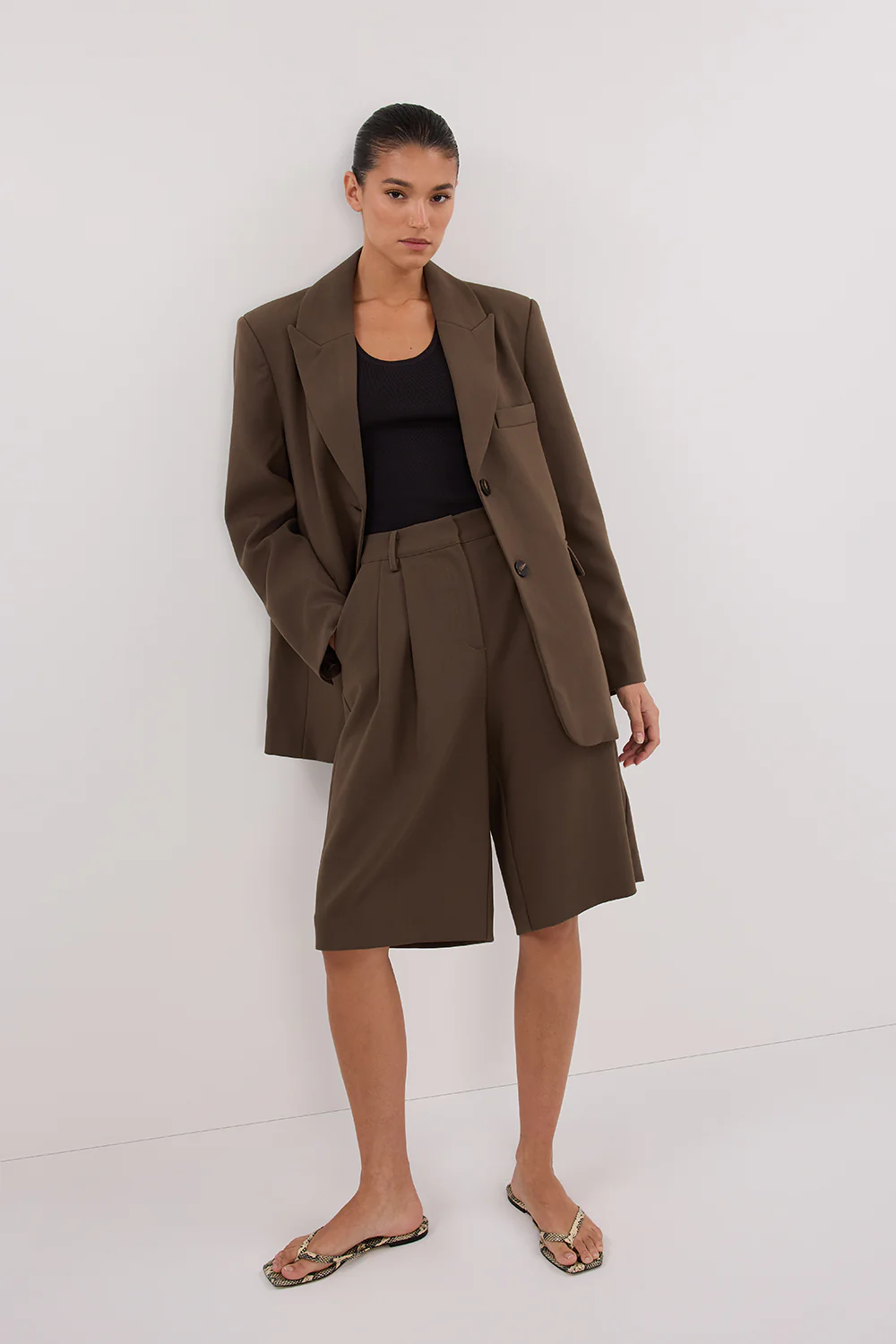 REN CLOVER BOYFRIEND BLAZER - Gamepaces