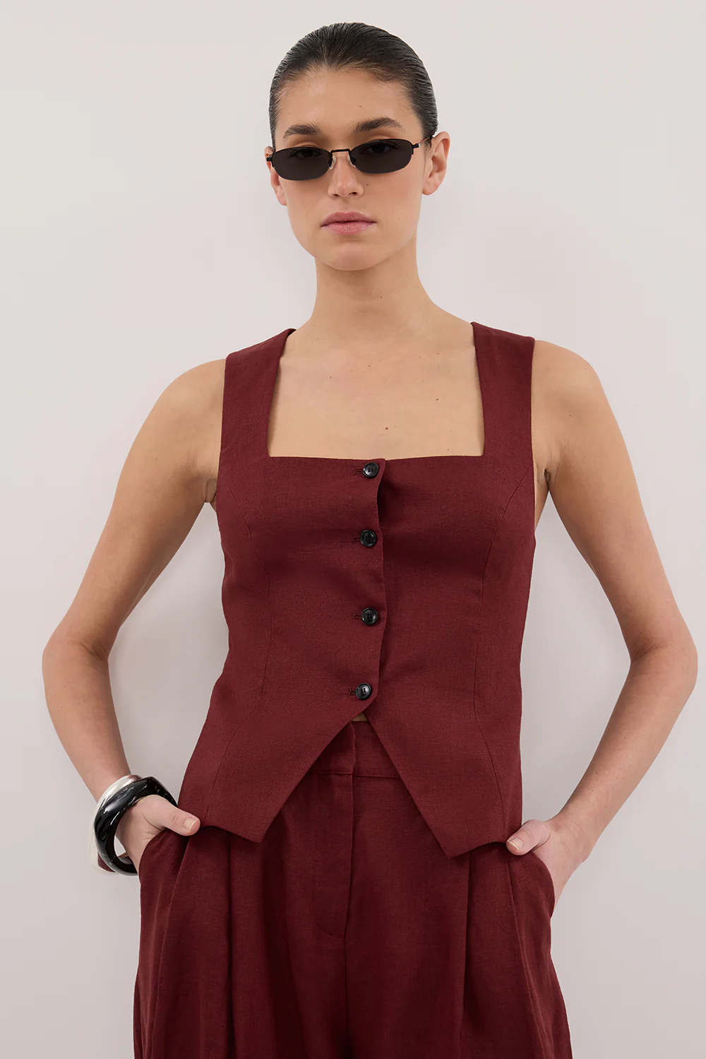 FRAN SAHARA LINEN VEST - Gamepaces