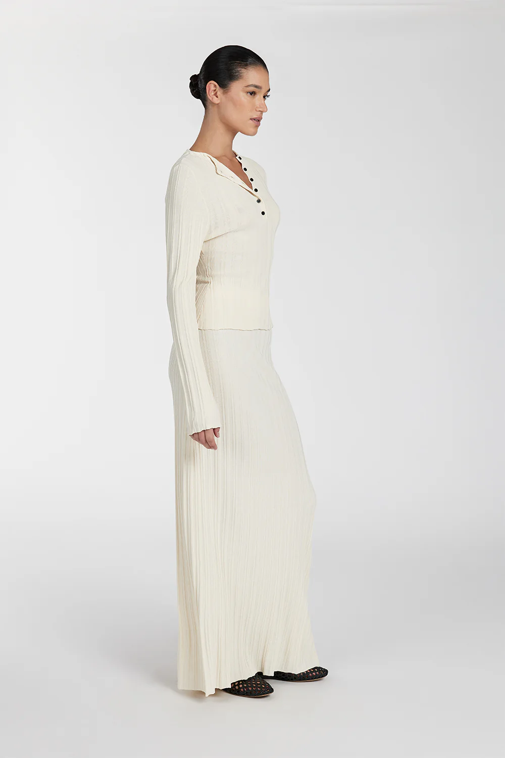 SYLVIA CREAM KNIT MIDI SKIRT - Gamepaces