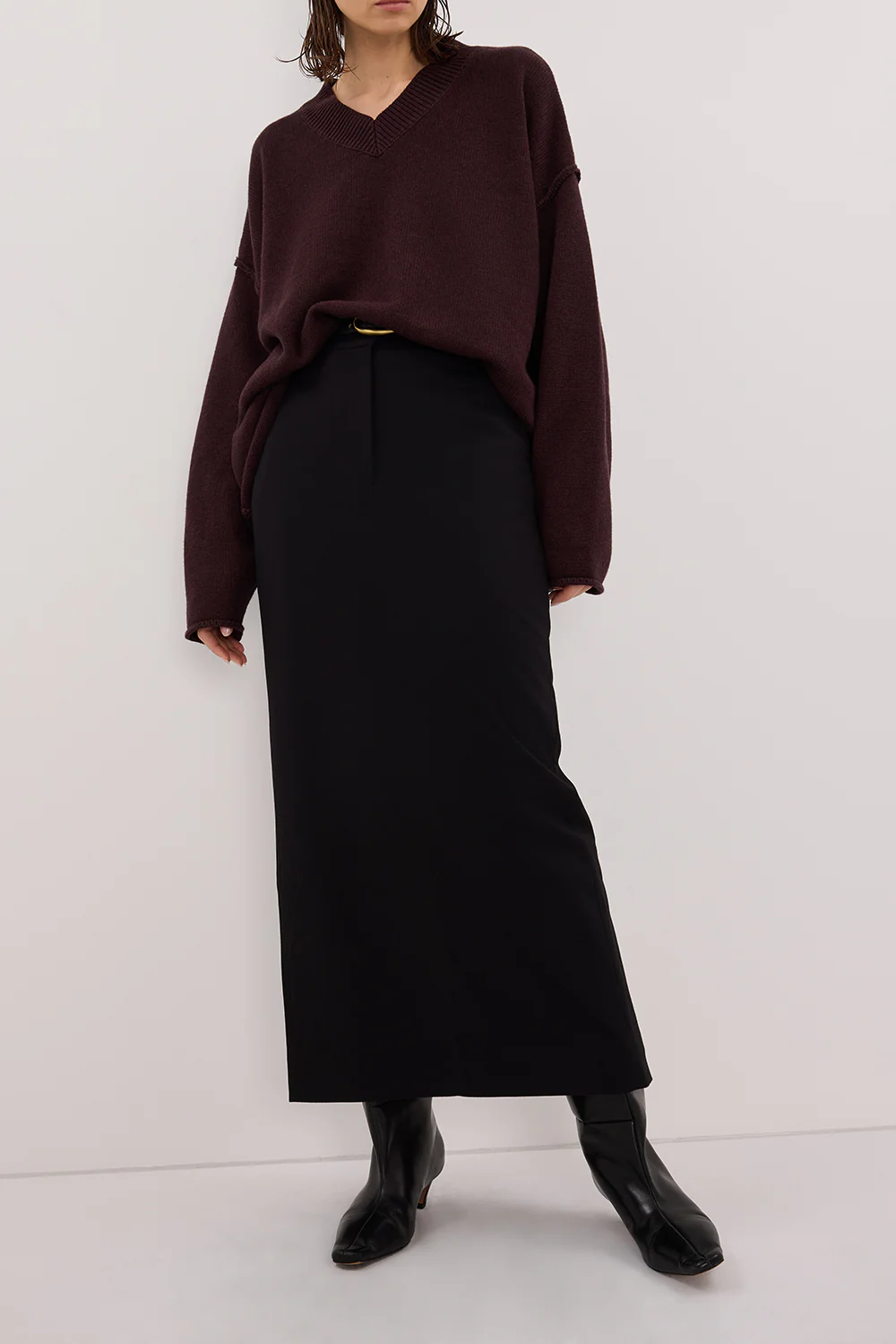 LIZA BLACK TAILORED MIDI SKIRT - Gamepaces