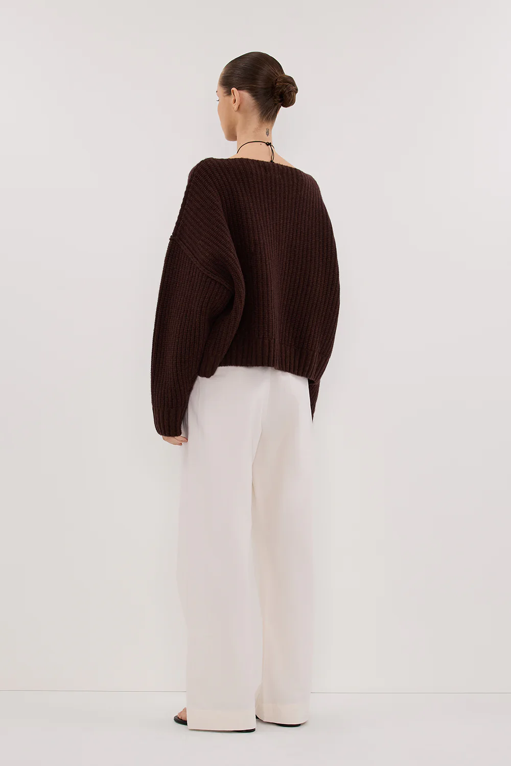 LIN CHOCOLATE BOAT NECK KNIT JUMPER - Gamepaces