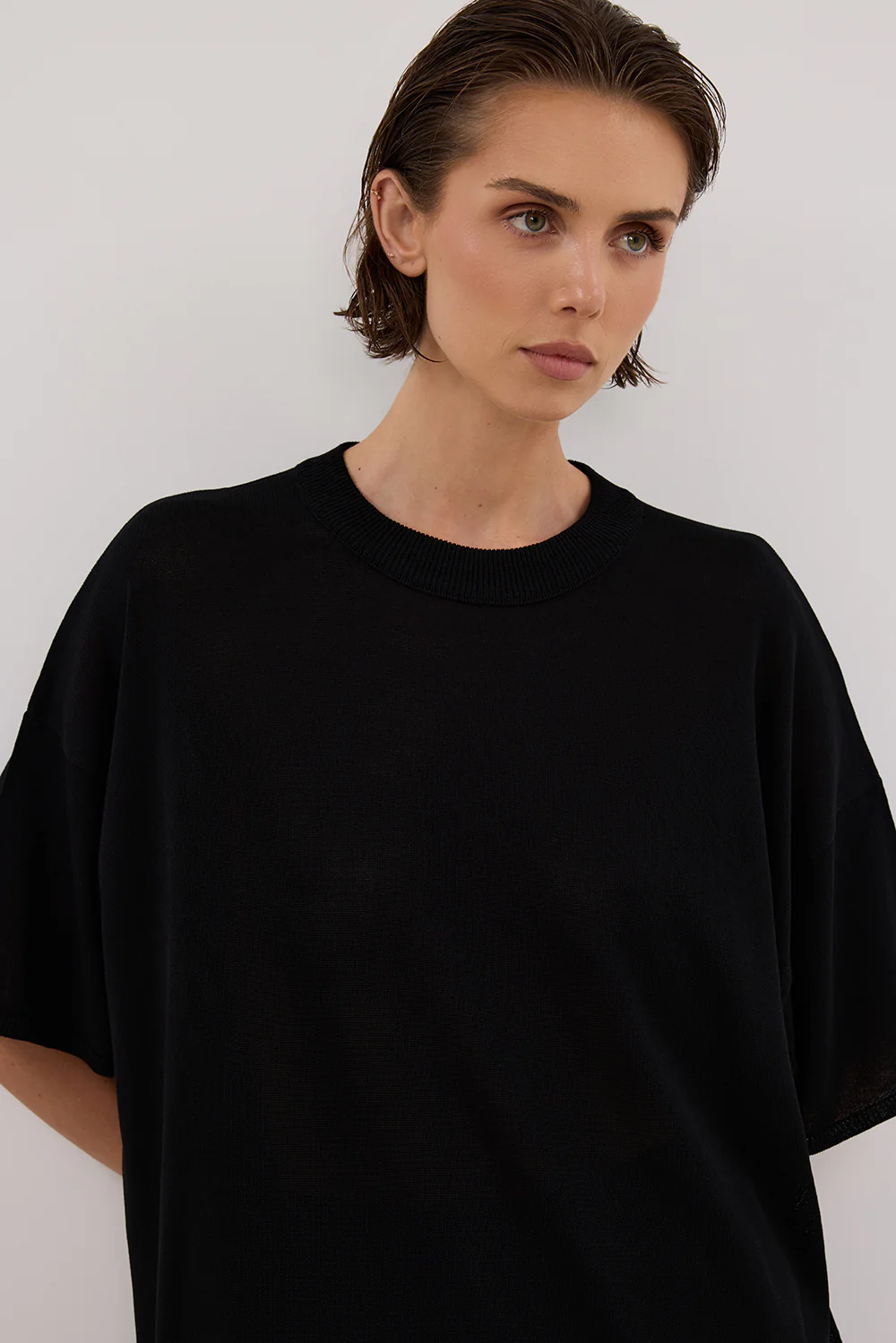 JACKI BLACK OVERSIZED KNIT TEE - Gamepaces