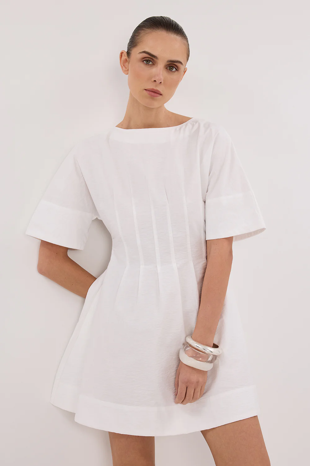 DAPHNE WHITE SLEEVED MINI DRESS - Gamepaces