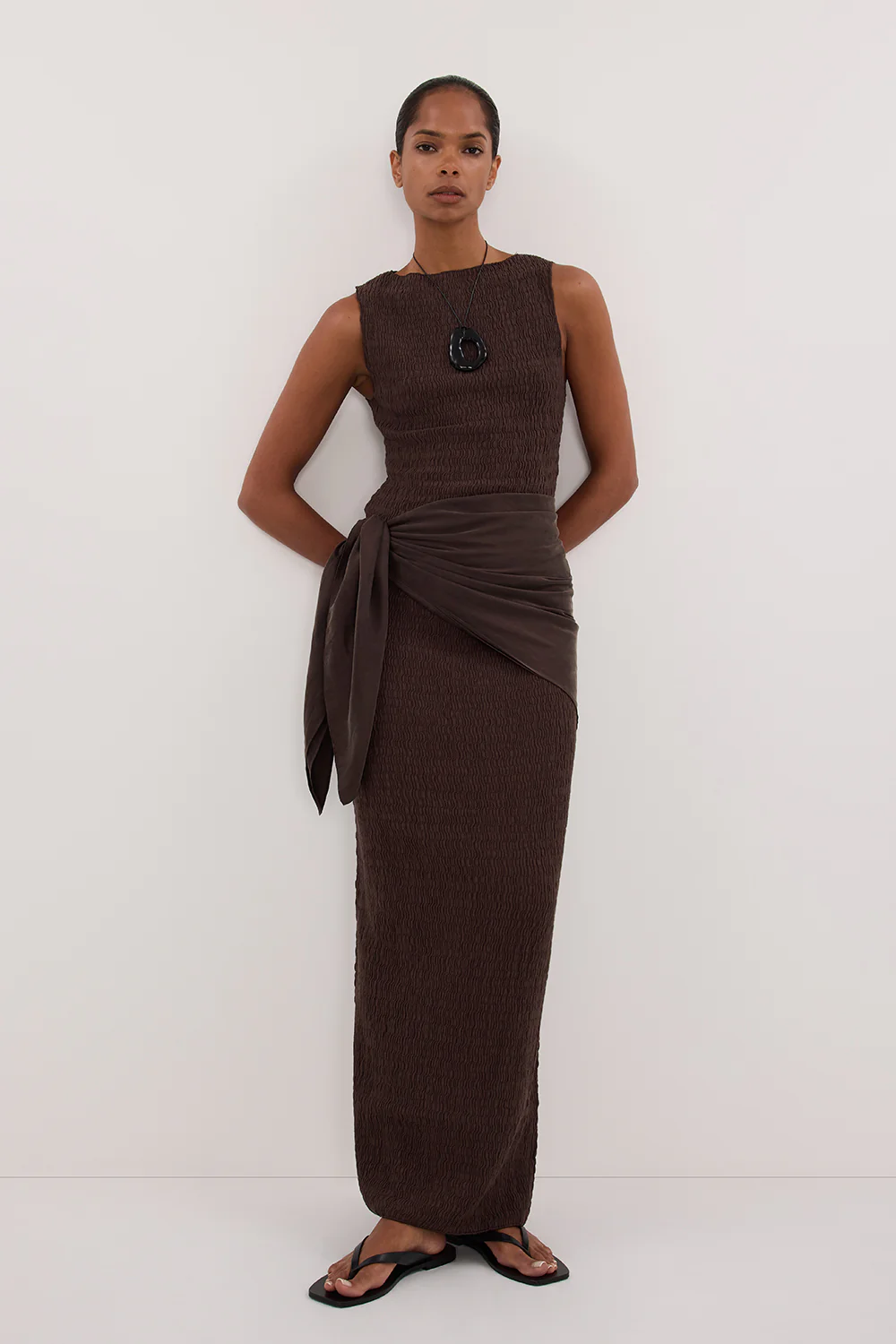 MELISSA CHOCOLATE KNIT MIDI SKIRT - Gamepaces