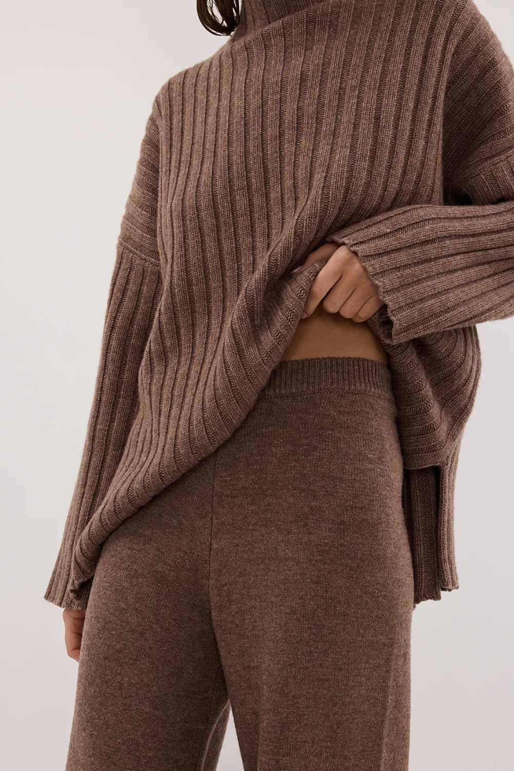 TUCSON MOCHA WIDE LEG KNIT PANT - Gamepaces