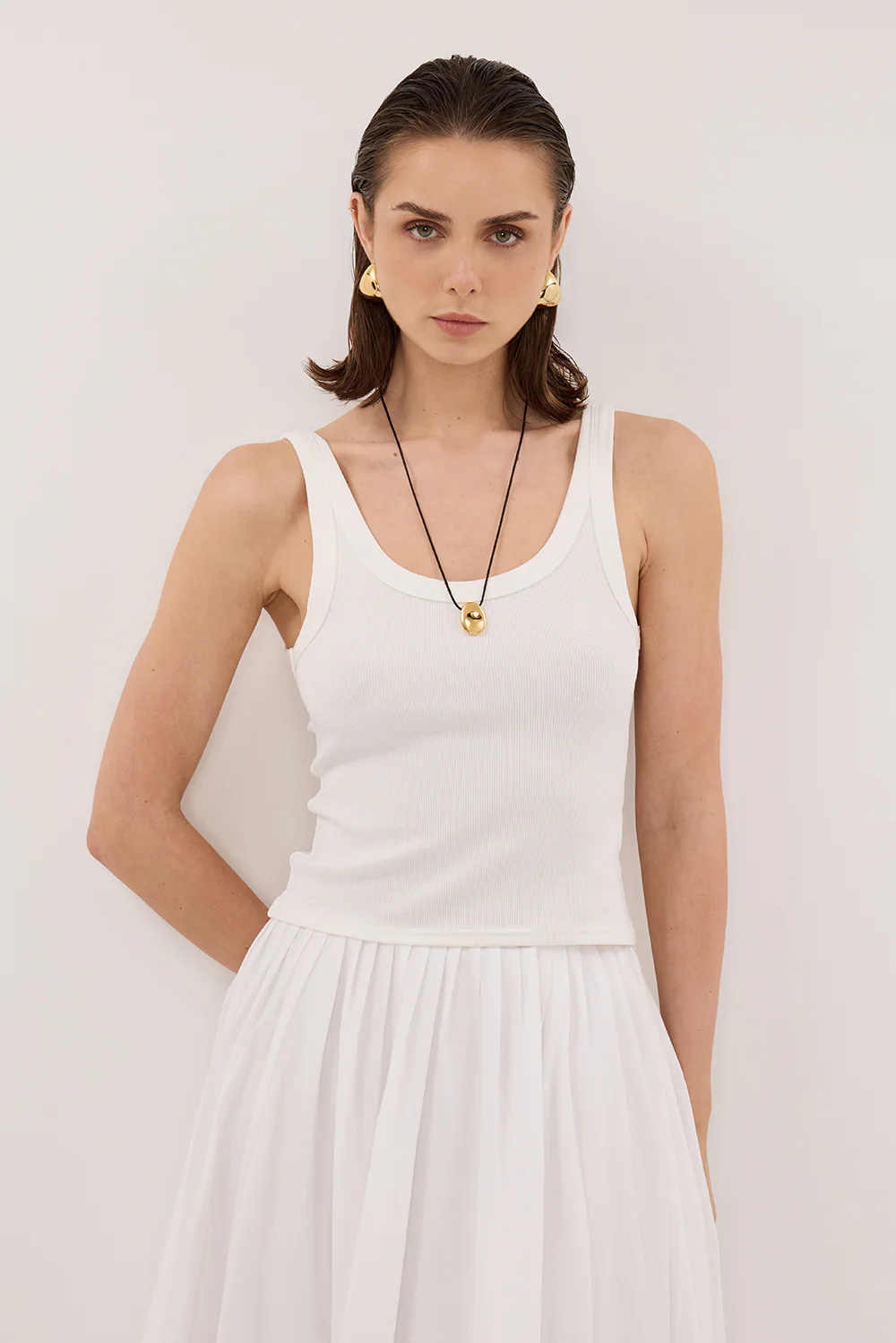 PHOEBE OFF WHITE SCOOP NECK TANK TOP - Gamepaces