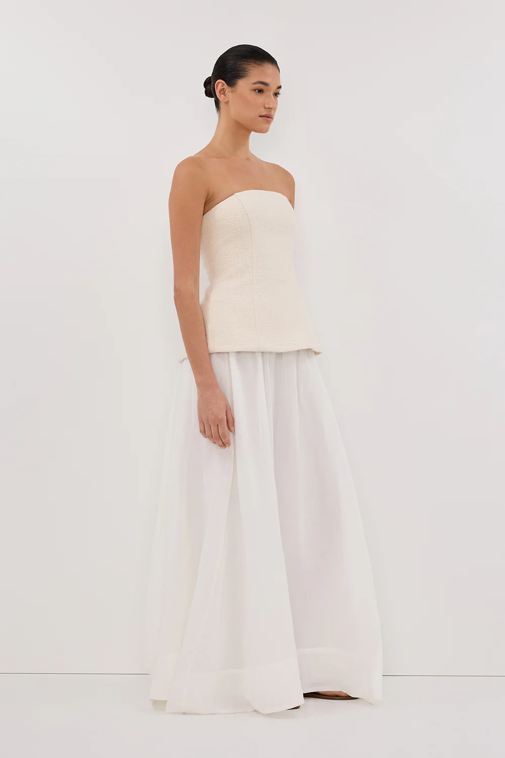 NIA NATURAL STRAPLESS TOP - Gamepaces