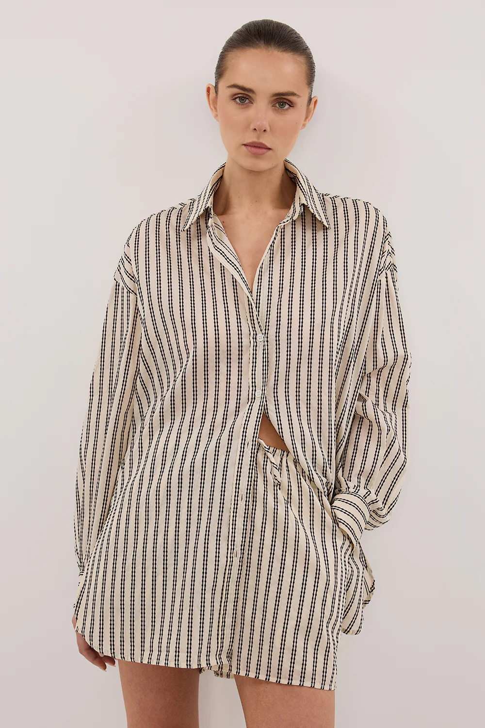 ELLIE CREAM OVERSIZED LONG SLEEVE STRIPE SHIRT - Gamepaces