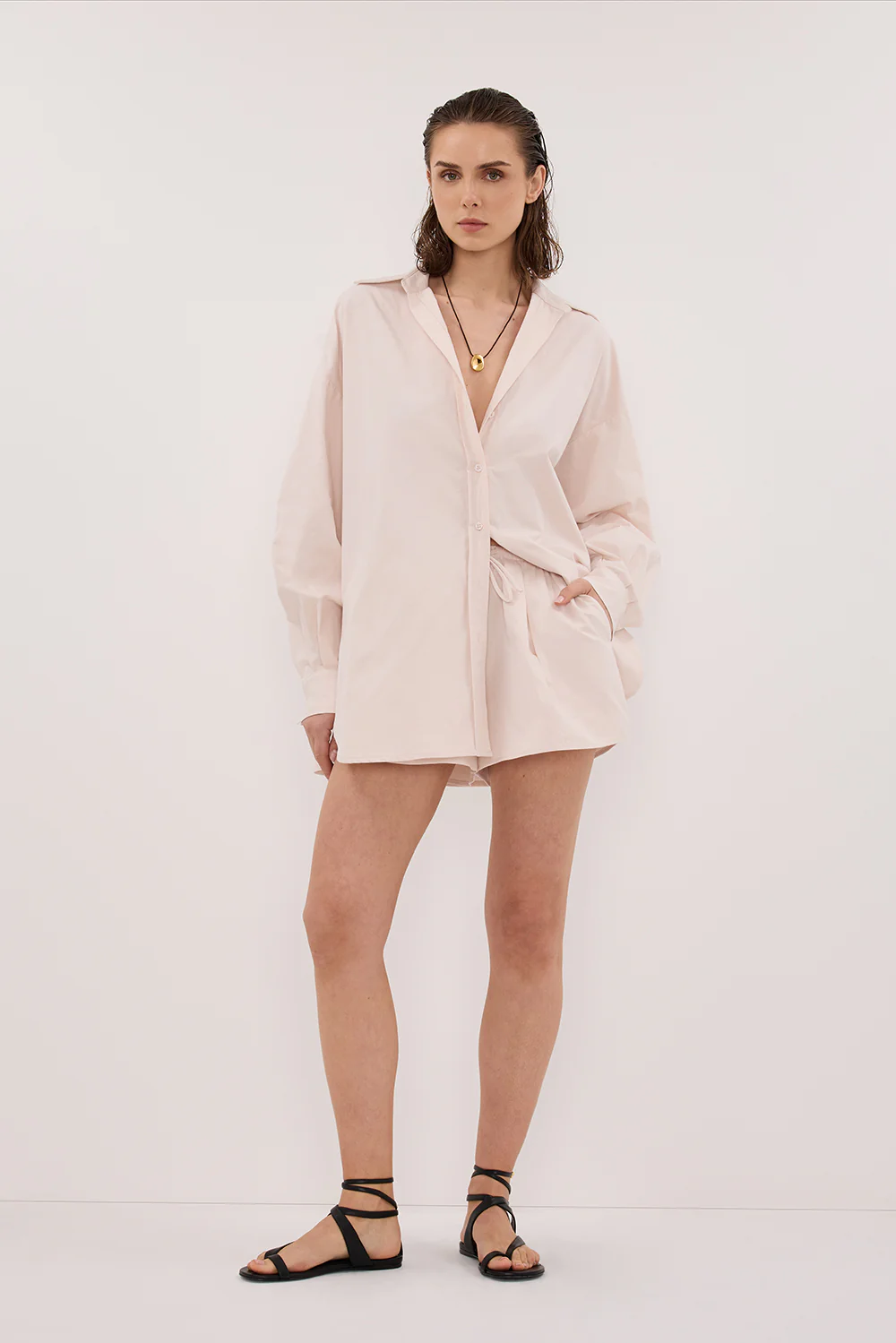 RAQUEL POWDER POPLIN SHORT - Gamepaces