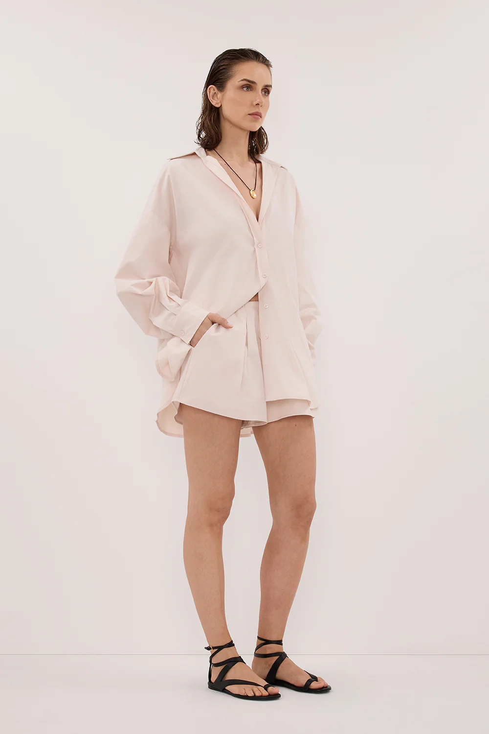 RAQUEL POWDER POPLIN SHORT - Gamepaces