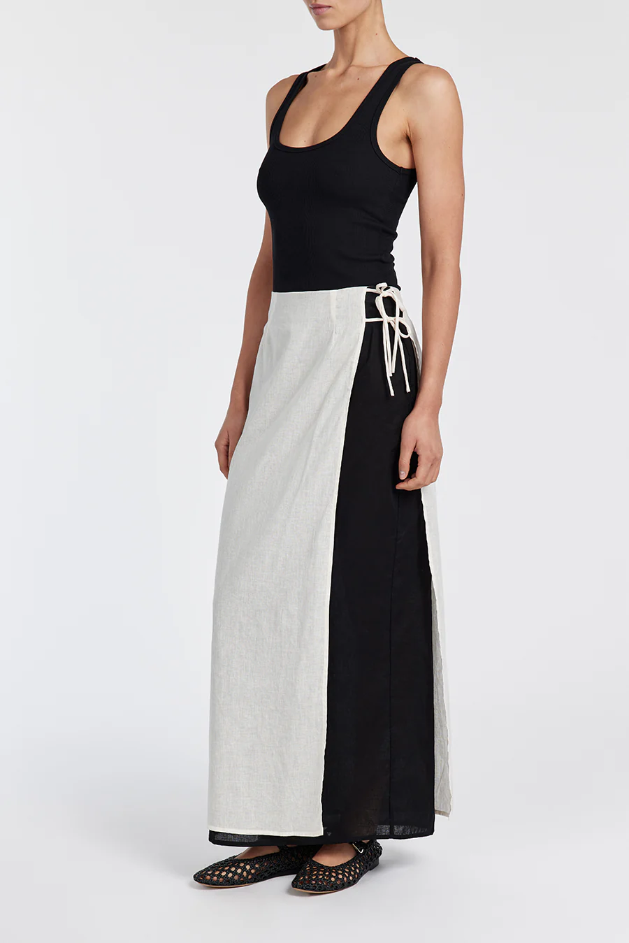 MEGAN CREAM/BLACK WRAP SKIRT - Gamepaces