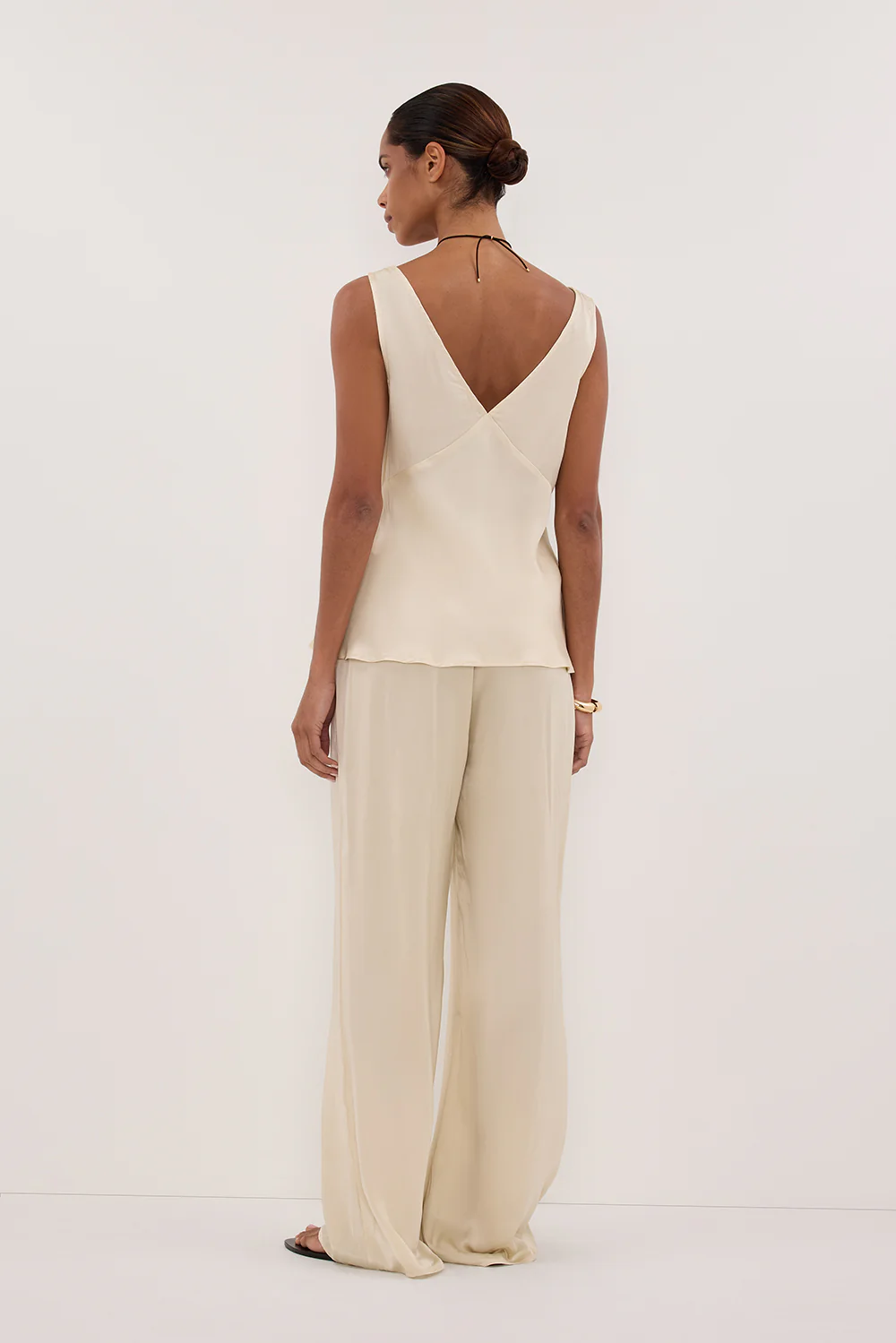 JORJA STRAW SLEEVELESS SILK TOP - Gamepaces