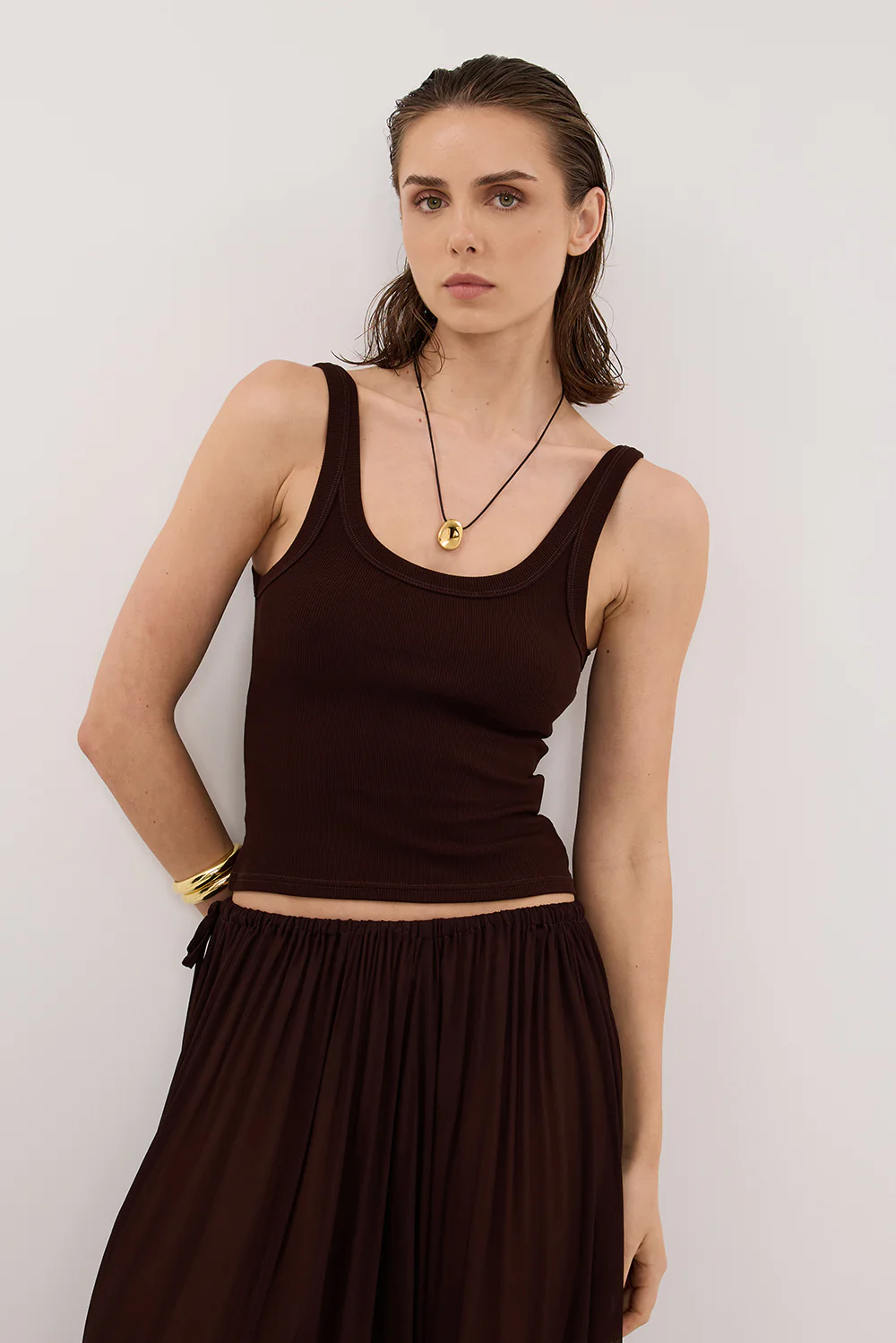 PHOEBE BURNT CHOC SCOOP NECK TANK TOP - Gamepaces