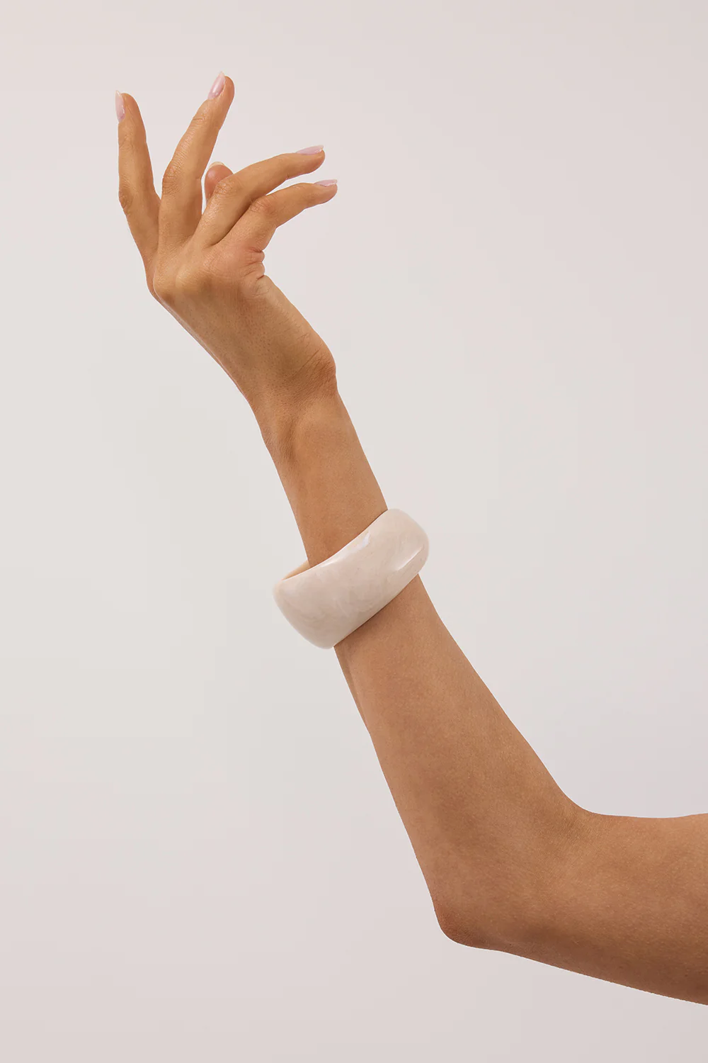 ANNA ROSSI OBESESSED CREAM BANGLE - Gamepaces