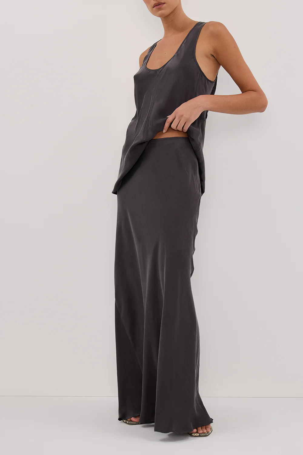 COLETTE PETROL SILK SKIRT - Gamepaces