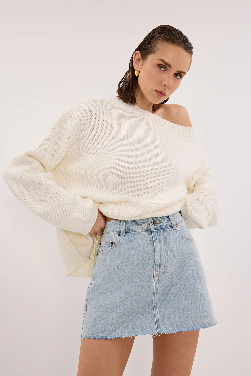 DANA LIGHT RINSE DENIM MINI SKIRT - Gamepaces