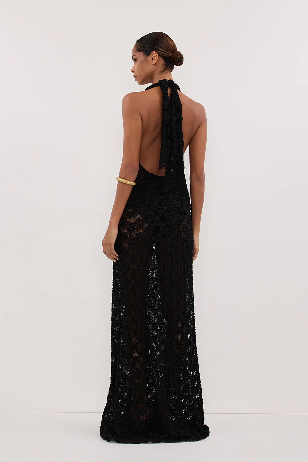 AGNES BLACK CROCHET HALTER MIDI DRESS - Gamepaces