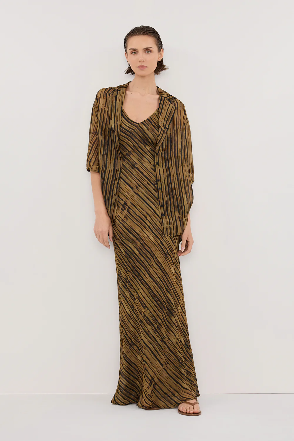 FLEUR DARK CHOCOLATE SHIRT - Gamepaces