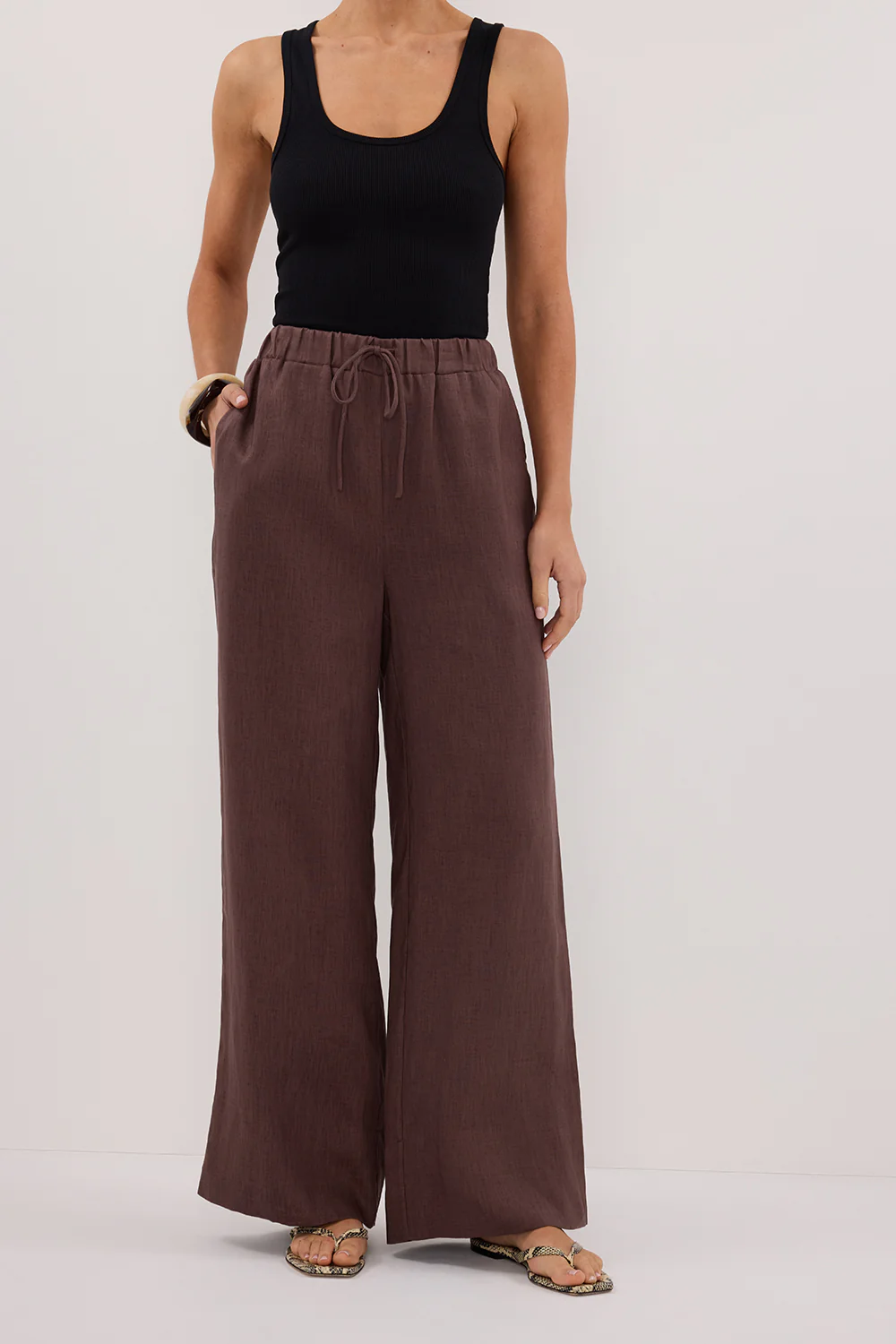 GINA CHOC LINEN ELASTIC WAIST PANT - Gamepaces