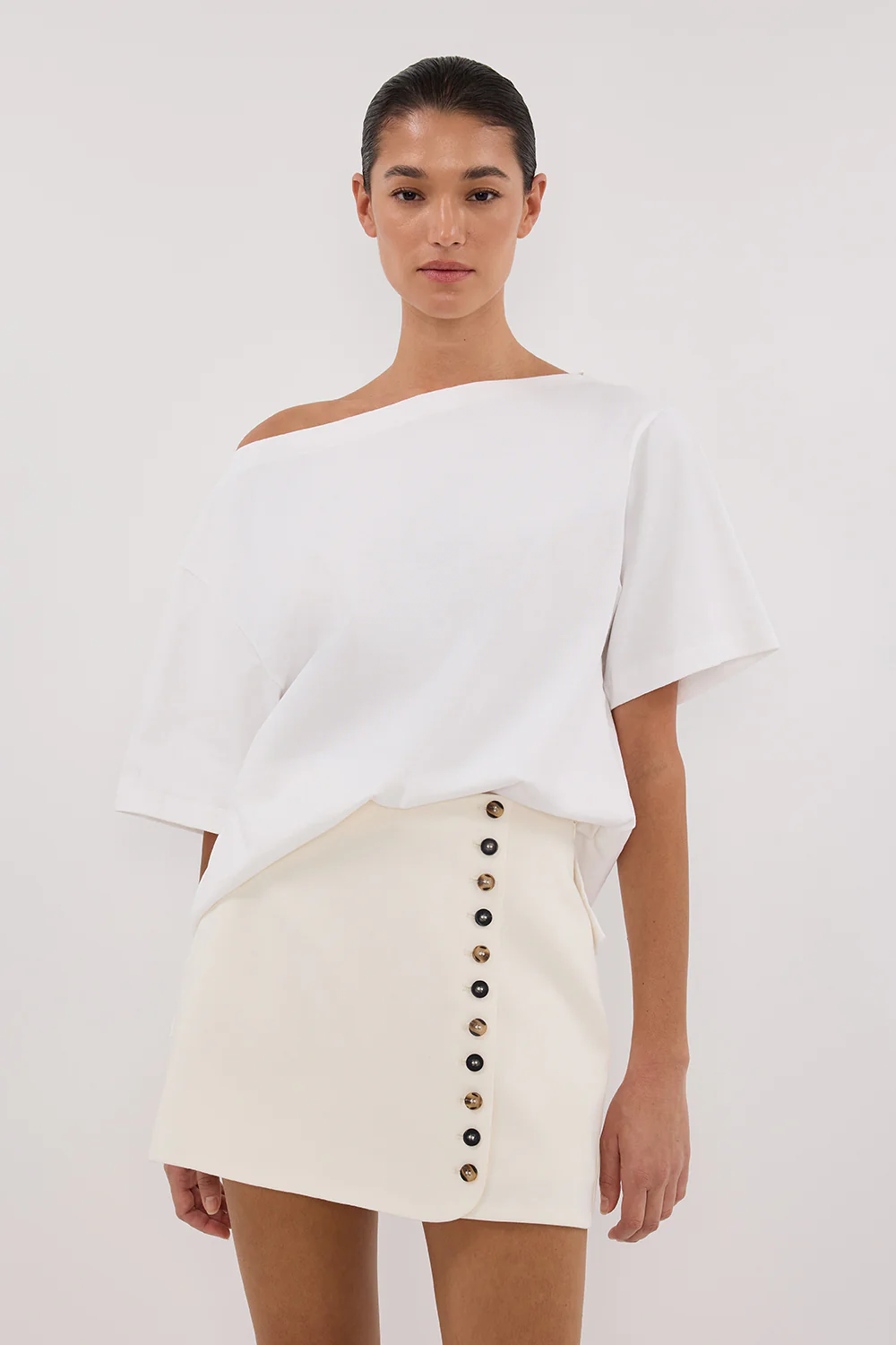 DEMI CREAM TAILORED SKORT - Gamepaces