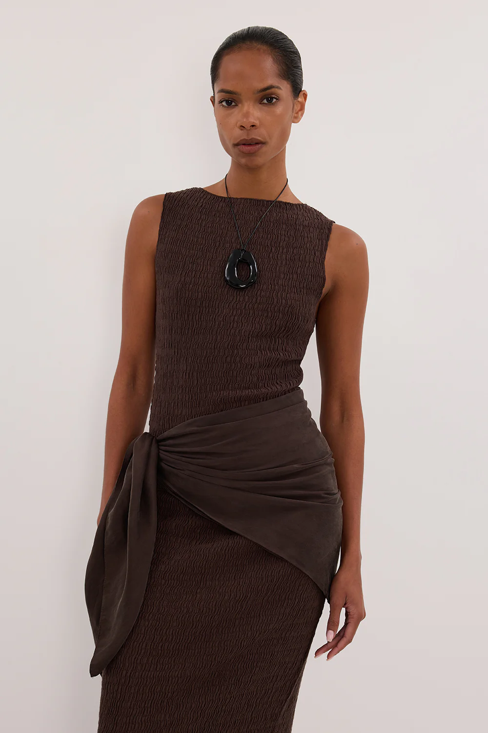 MELISSA CHOCOLATE SLEEVELESS KNIT TOP - Gamepaces