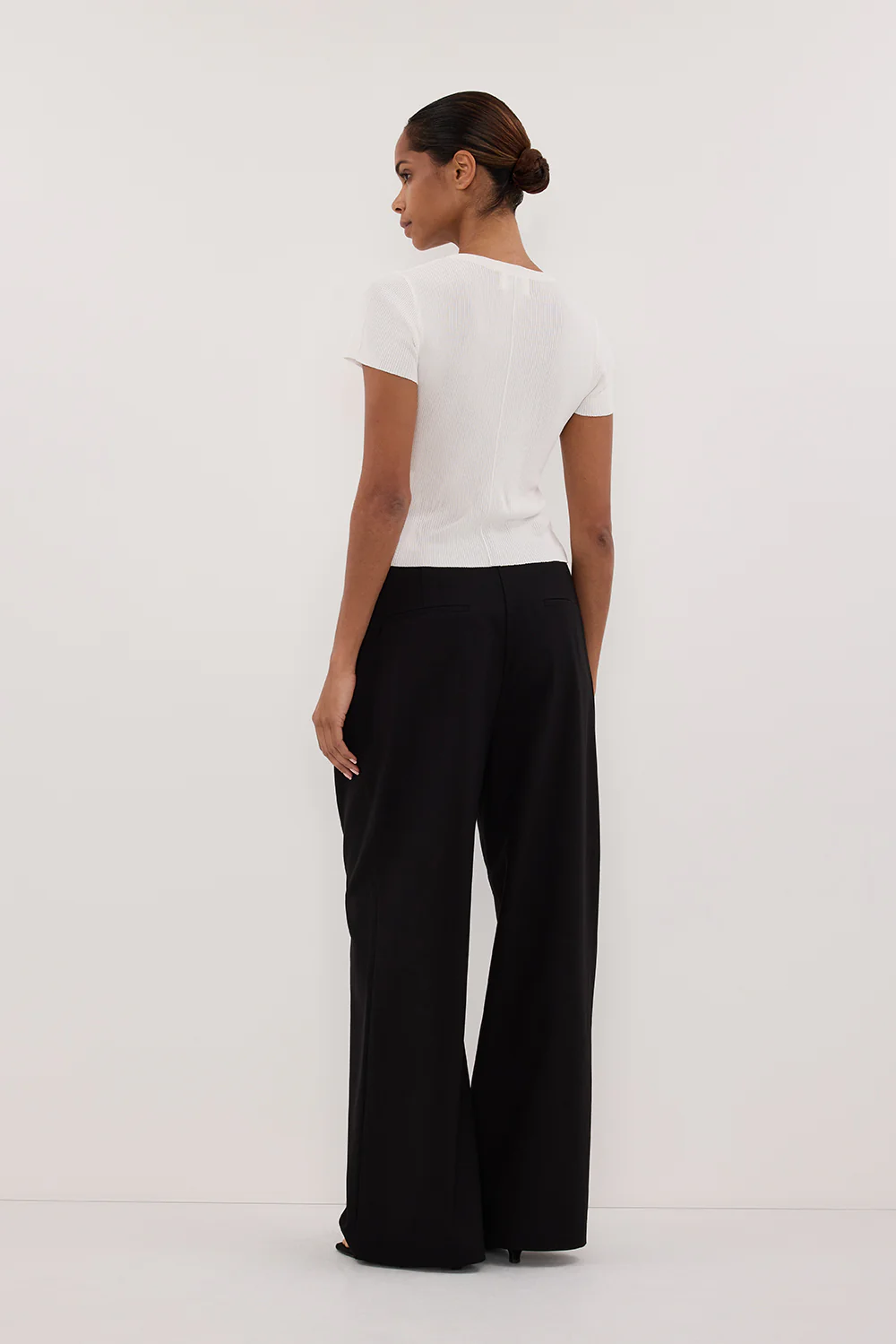 CLO WHITE RIBBED BABY TEE - Gamepaces