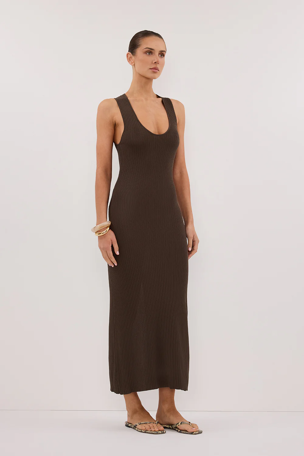 EVE DARK OLIVE SCOOP KNIT MIDI DRESS - Gamepaces