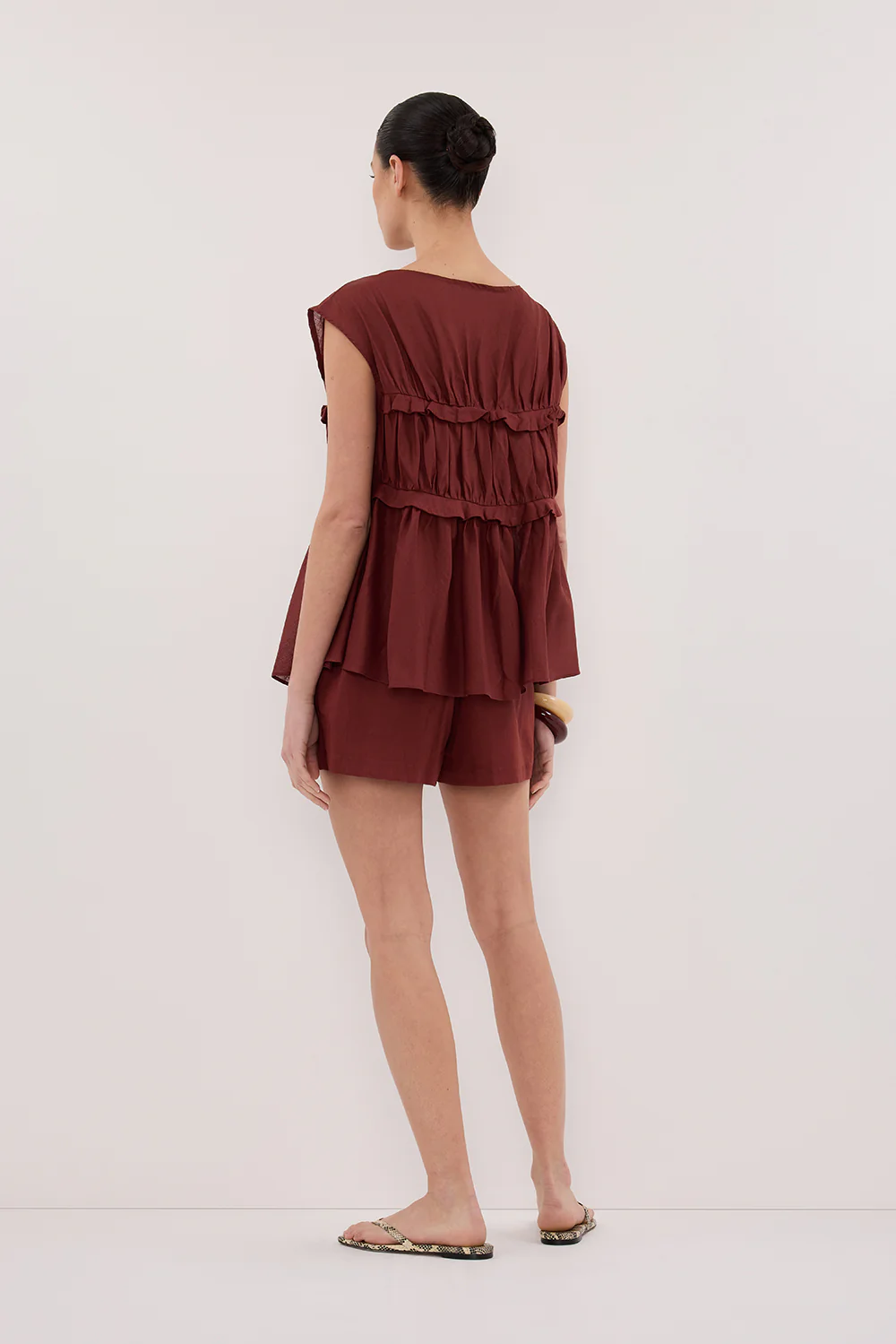 QUINN SAHARA LINEN SHORT - Gamepaces