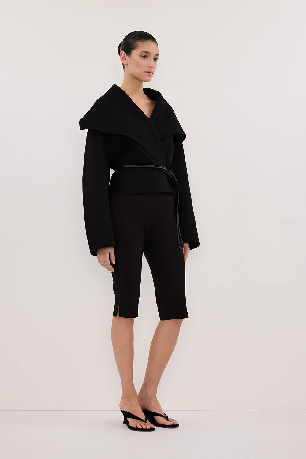 LUCIA BLACK CROPPED WOOL BLEND TRENCH COAT - Gamepaces