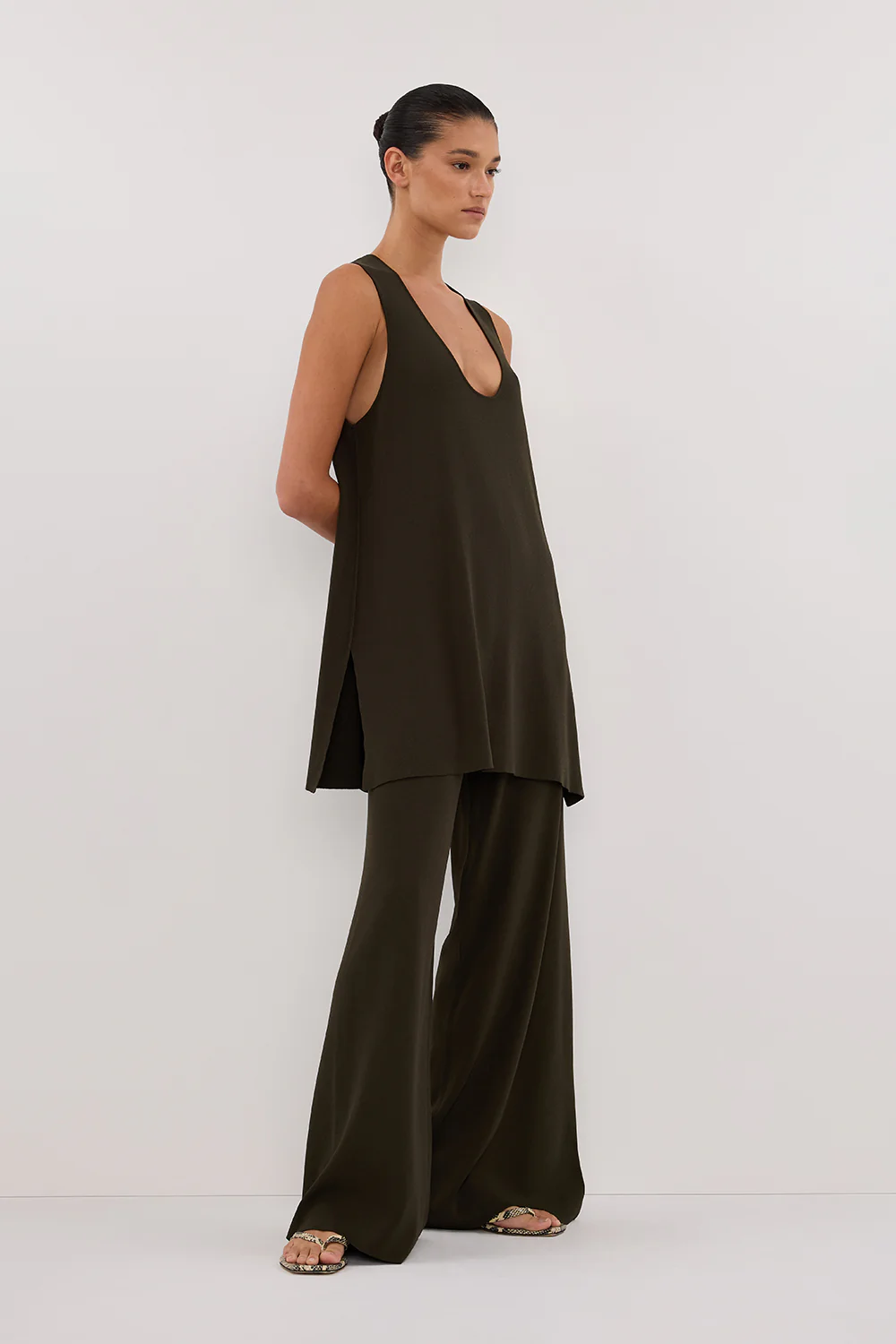 RAY FOREST WIDE LEG KNIT PANT - Gamepaces