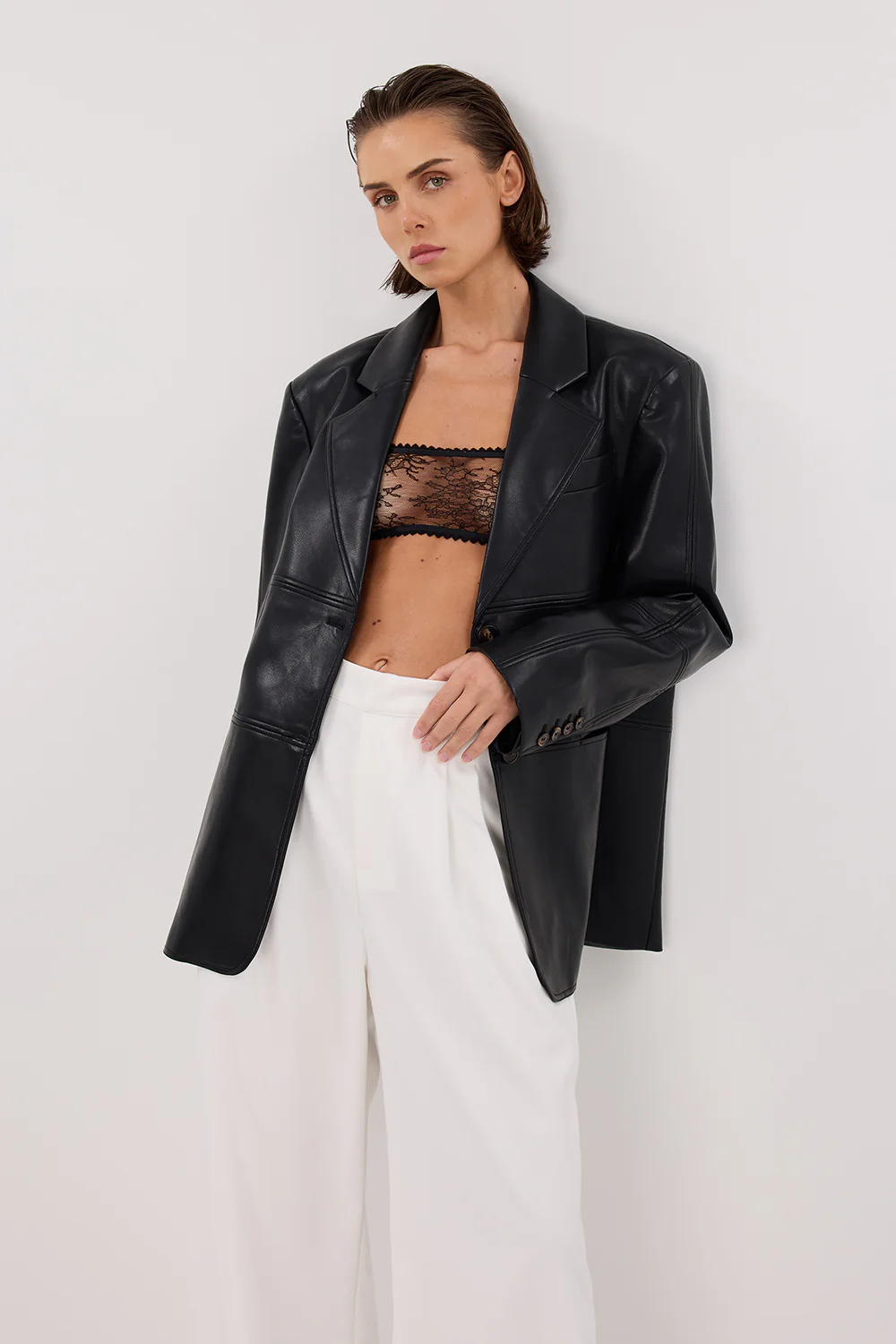 MONTY BLACK FAUX LEATHER BLAZER - Gamepaces