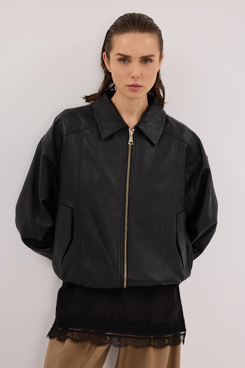 HUTTON BLACK LEATHER BOMBER JACKET - Gamepaces
