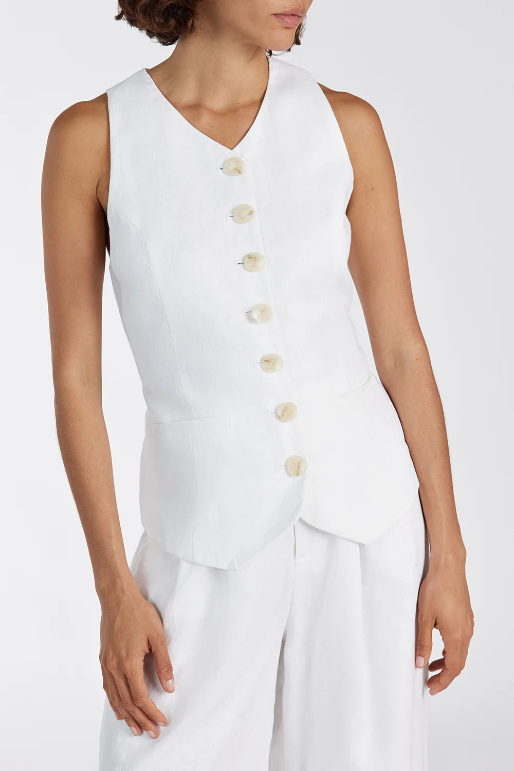 ALONDRA WHITE LINEN VEST - Gamepaces