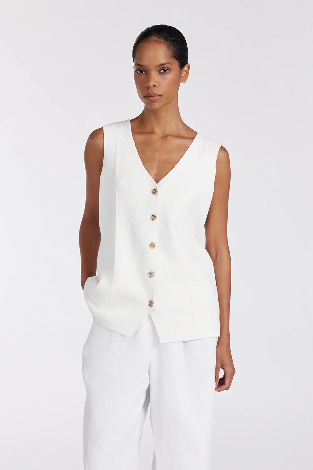LISA OFF WHITE TAILORED KNIT VEST - Gamepaces